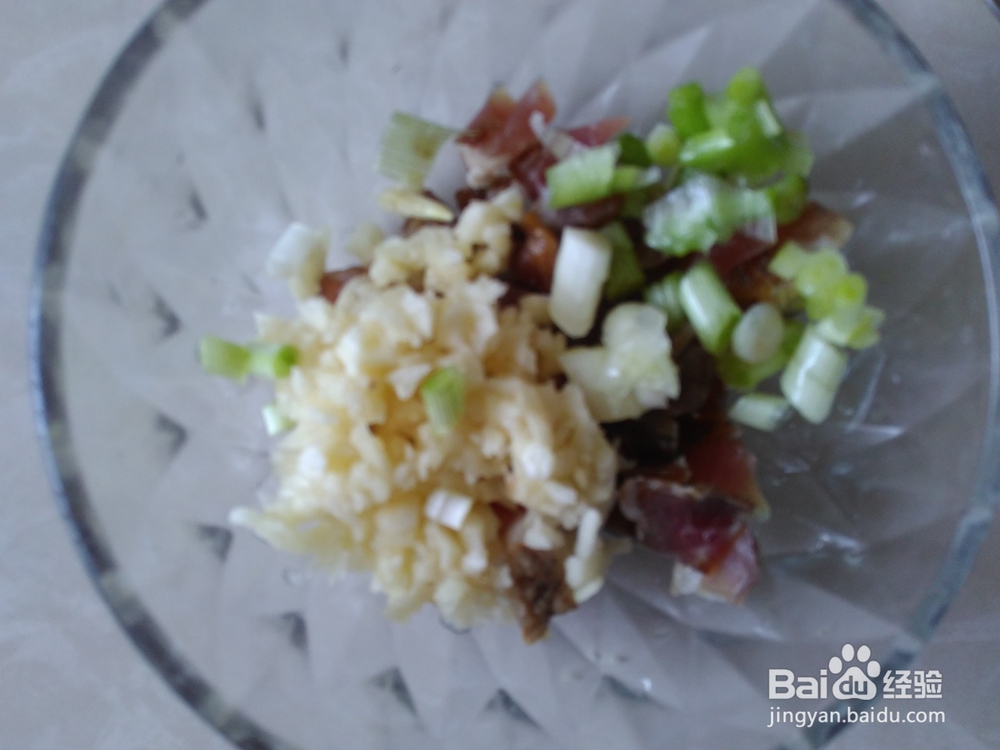 腊肉蒜蓉蒸粉丝