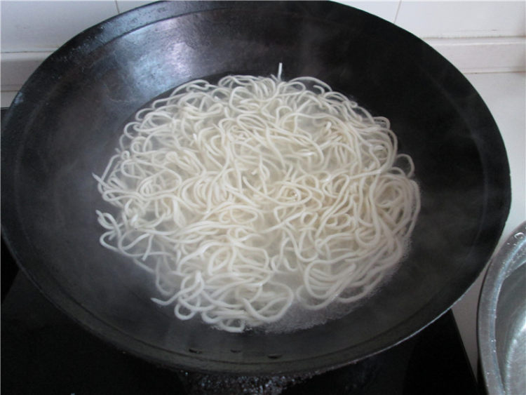 在家也能做炒面,味道堪比专业面店