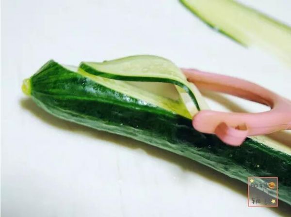 青瓜三文鱼饭卷