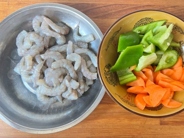 鲜美可口炒虾仁