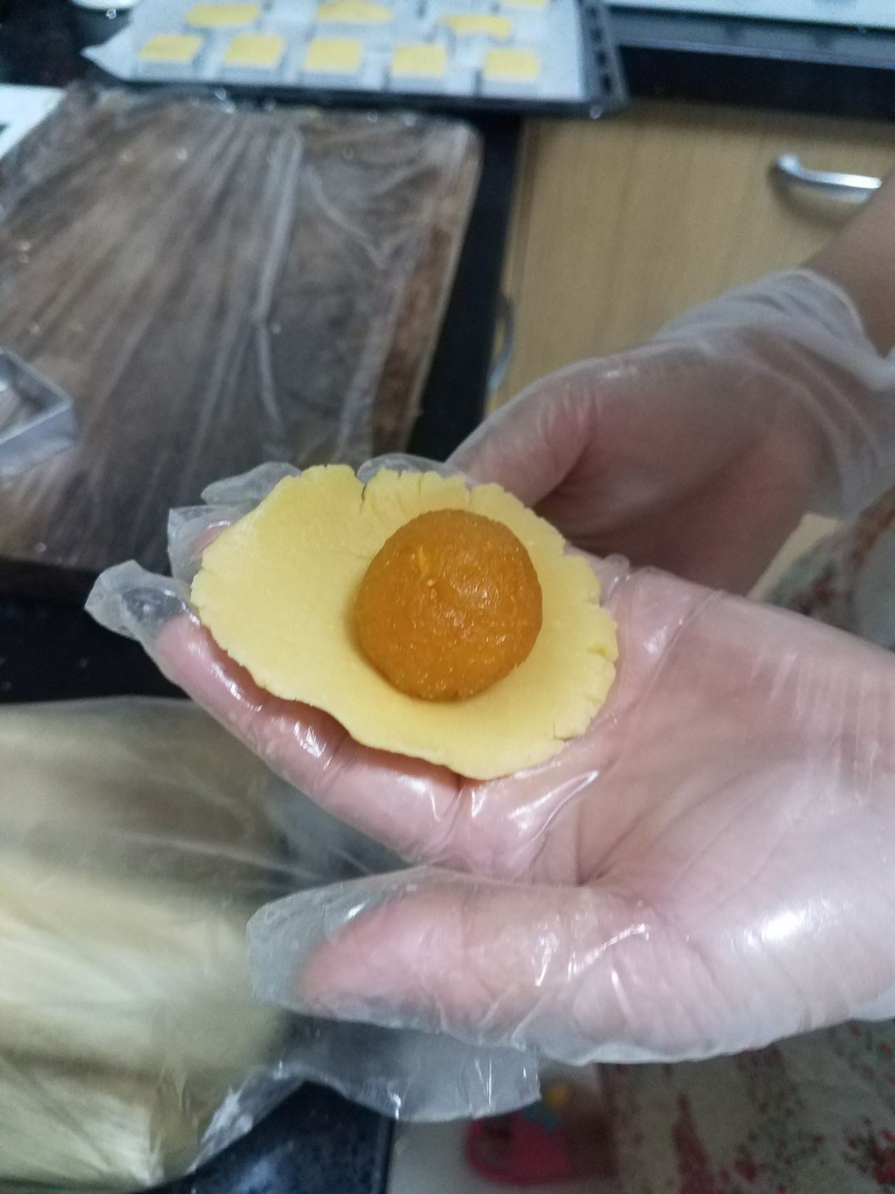 凤梨酥和菠萝酥的做法，妈妈们学会了吗？