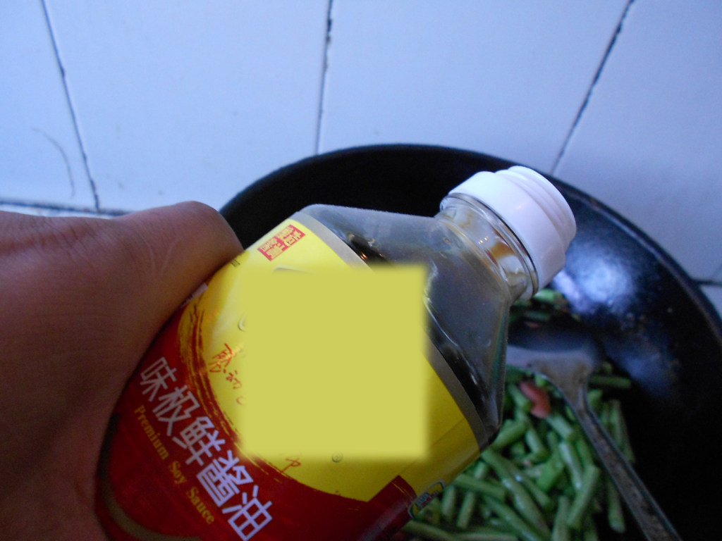 妈妈做的豆角炒香肠，真是人间美味！