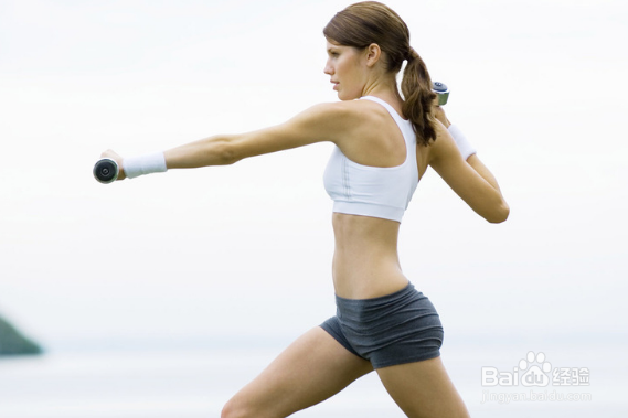 怎么通过锻炼我们的双腿来提高我们自己的健康