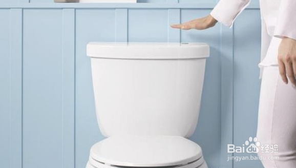 冲完厕所后水箱总是水流不止不停漏水该怎么办？