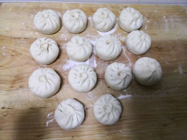 茄子青椒素包子