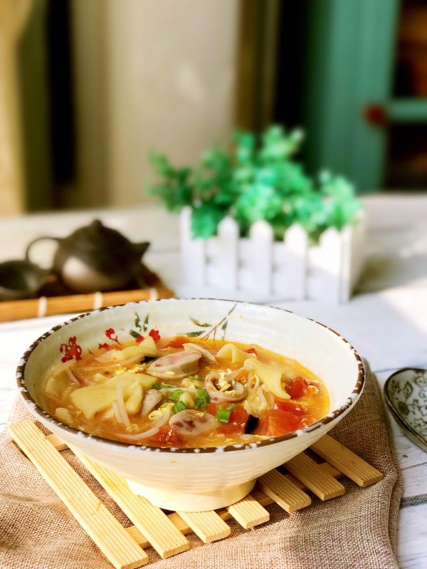 玉米面番茄面片汤