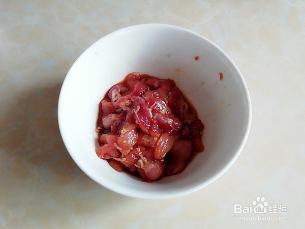 平菇炒肉的做法