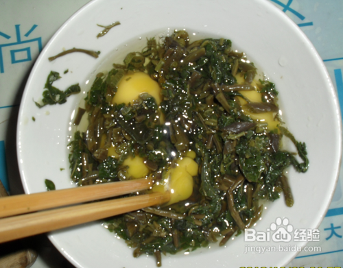 香椿芽炒鸡蛋的做法