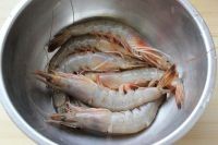 油焖大虾的家常做法