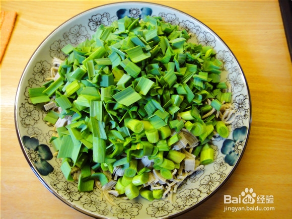 豆腐丝拌青蒜