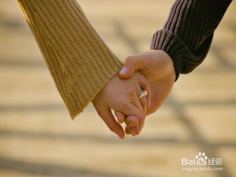 如何获得对伴侣的真诚兴趣