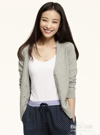 秋天到了，爱美的姑娘们必须入手的衣服有哪些？