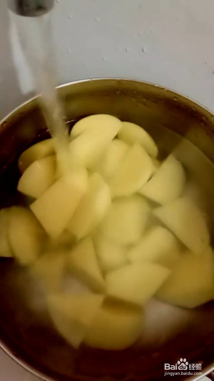 土豆炒茄子如何制作非常好吃