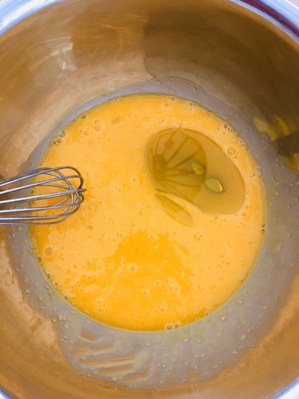 八寸中空戚风蛋糕