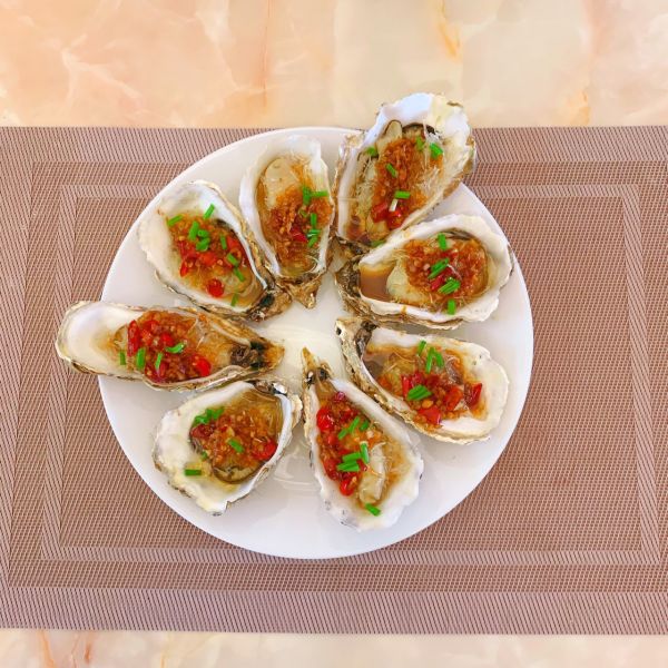 蒜蓉粉丝蒸生蚝
