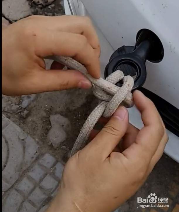 拖车压扣结打结方法