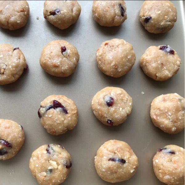 花生酱椰蓉小小酥