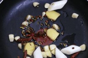 红烧肉的家常烧法？