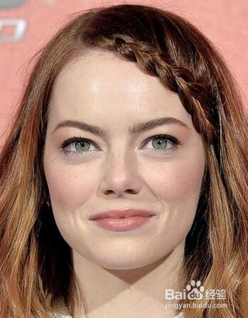 教你积攒人气的好方法，就是编个精巧的麻花辫