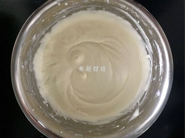 蓝莓芝士流心蛋糕