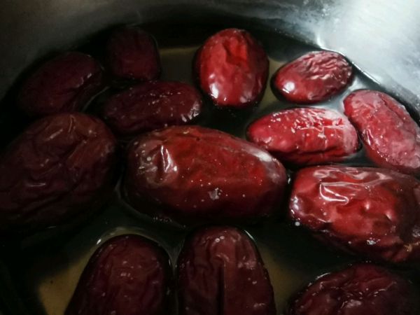 红糖核桃红枣豆沙包