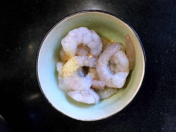 儿菜菌菇炒虾仁