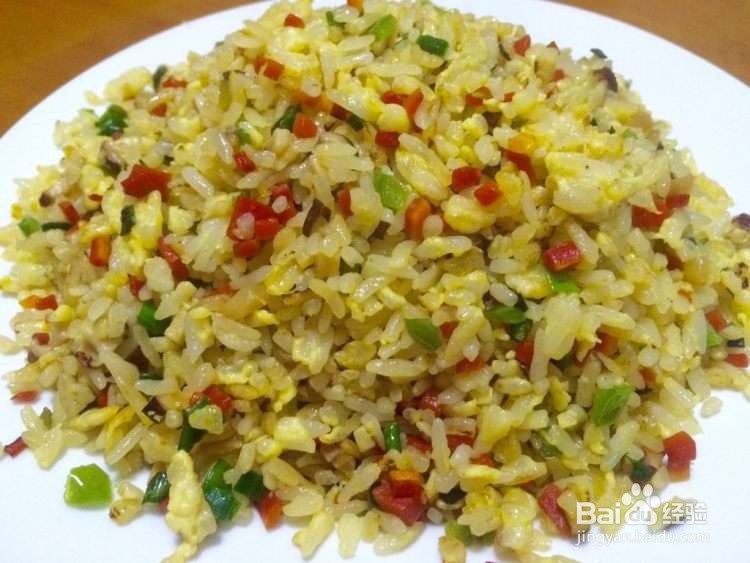 炒米饭怎么粒粒分开