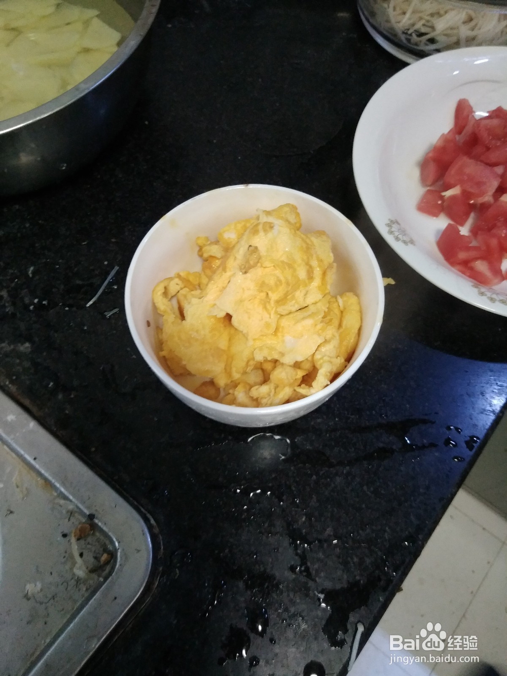 鸡蛋西红柿炒金针菇