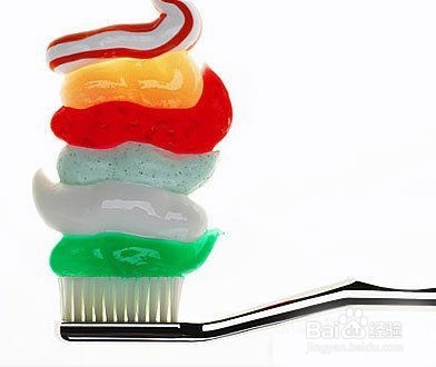 <b>如何选择适合的牙膏╭(╯3╰)╮</b>