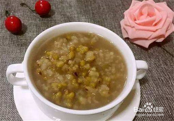 腹泻的人群可以食用绿豆粥吗