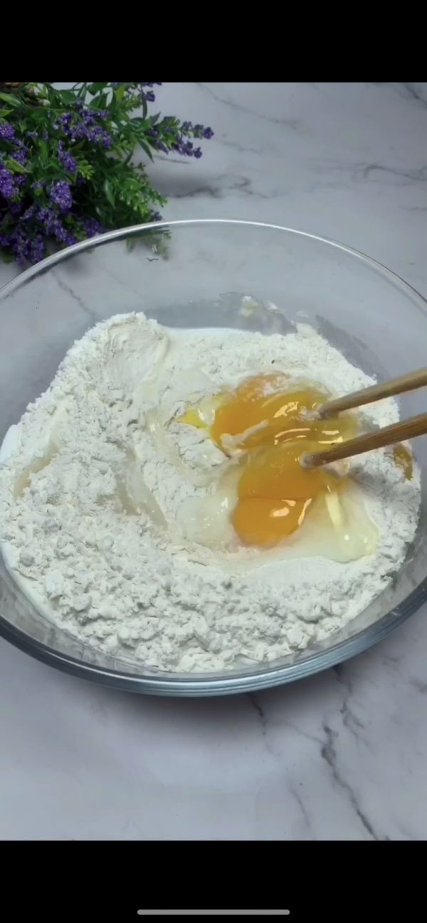 蓬松萱软拉丝好吃不上火的蒸面包