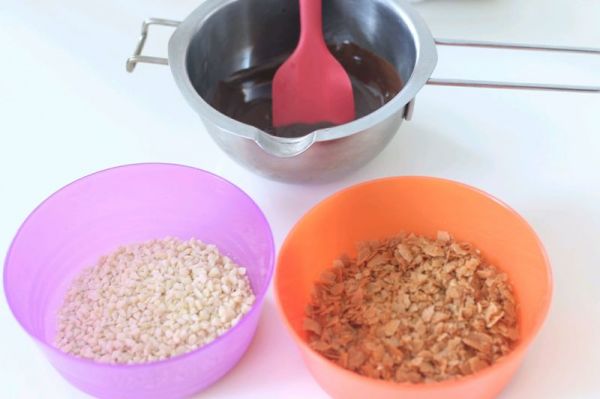 红茶棉花糖脆片慕斯