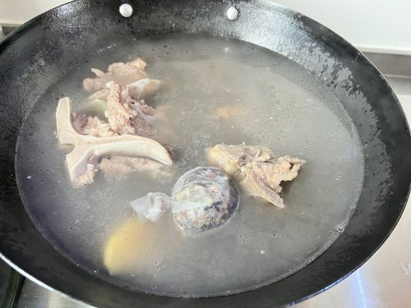 东北凉拌大骨头