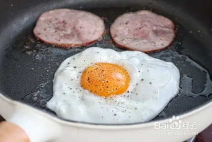 怎么做全麦火腿蛋三明治