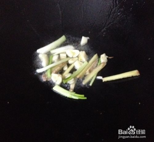 每日美食-鱼头豆腐汤的做法