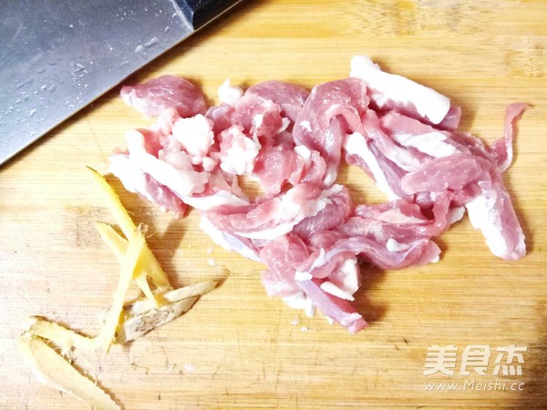 荠菜蘑菇鲜肉水饺