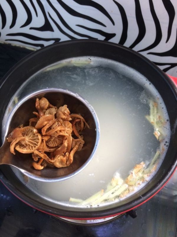 文蛤虾仁海鲜粥