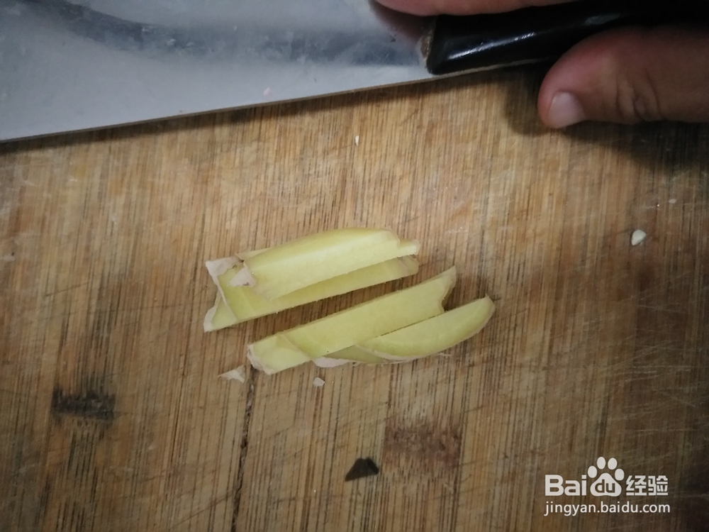 鸭肠炒青椒土豆片