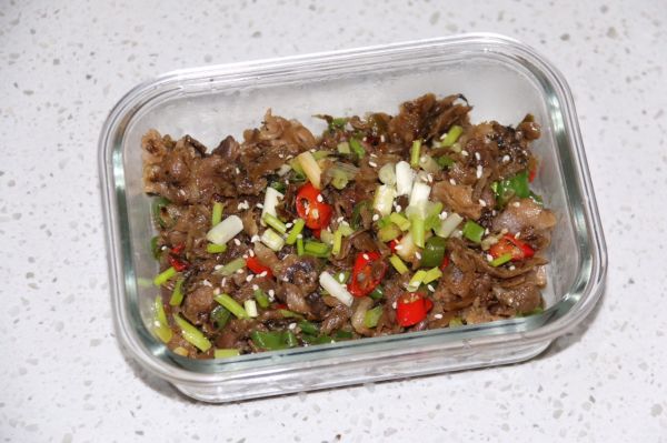 牛肉卷烩外婆菜