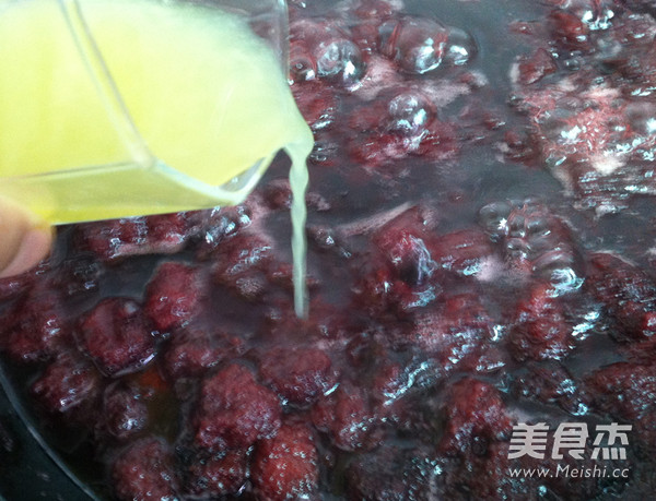 冰糖杨梅酱的做法