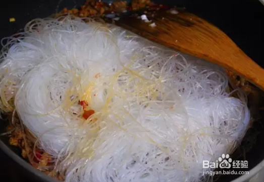 蚂蚁上树的做法