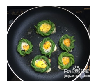 简单美味的黑椒豇豆鹌鹑蛋的做法