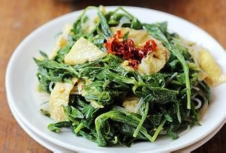 大厨精英美食养生【麻酱拌山苜楂菜】