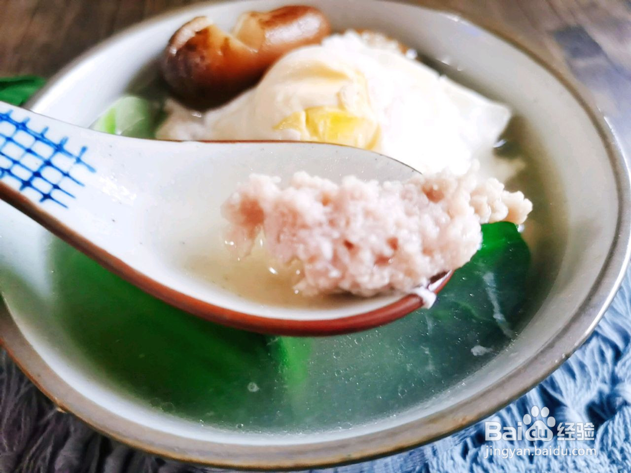 鸡蛋肉饼汤的做法