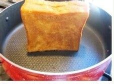 简单美味的西式早餐~~花生酱吐司煎香蕉