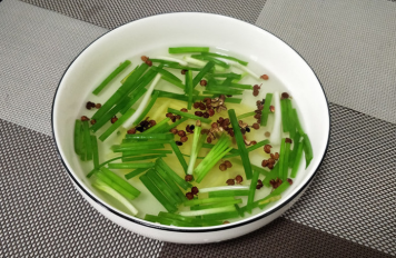 鲜美又有营养-三鲜馄饨
