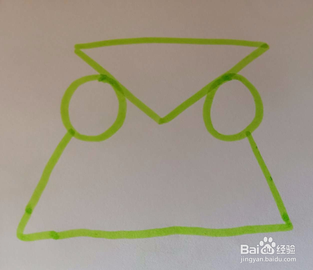 超简单的猫头鹰简笔画