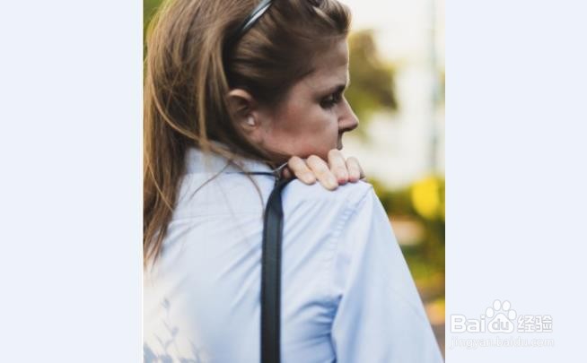 头发干燥不顺滑的7个原因