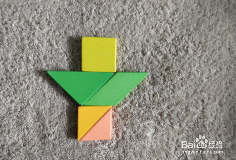 用七巧板怎样拼一只红酒起子？