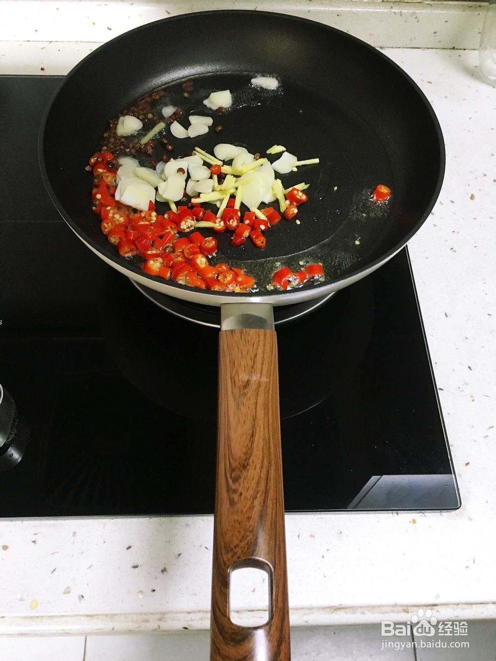 做法简单的腌脆黄瓜